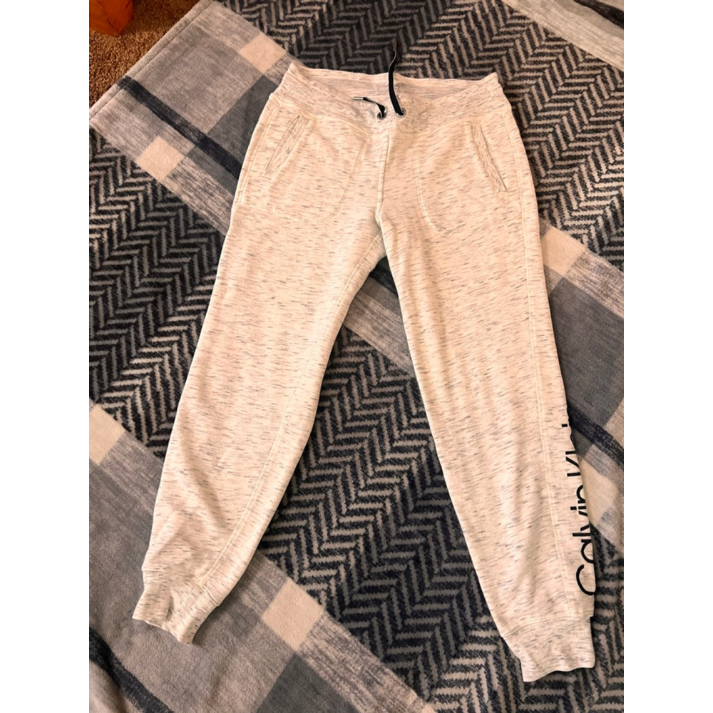 Calvin Klein women's white/grey sweatpants